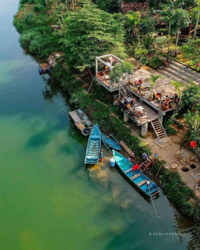 The Hidden Waterfall Secret of Cilacap: Solo Traveler's Untold Escape